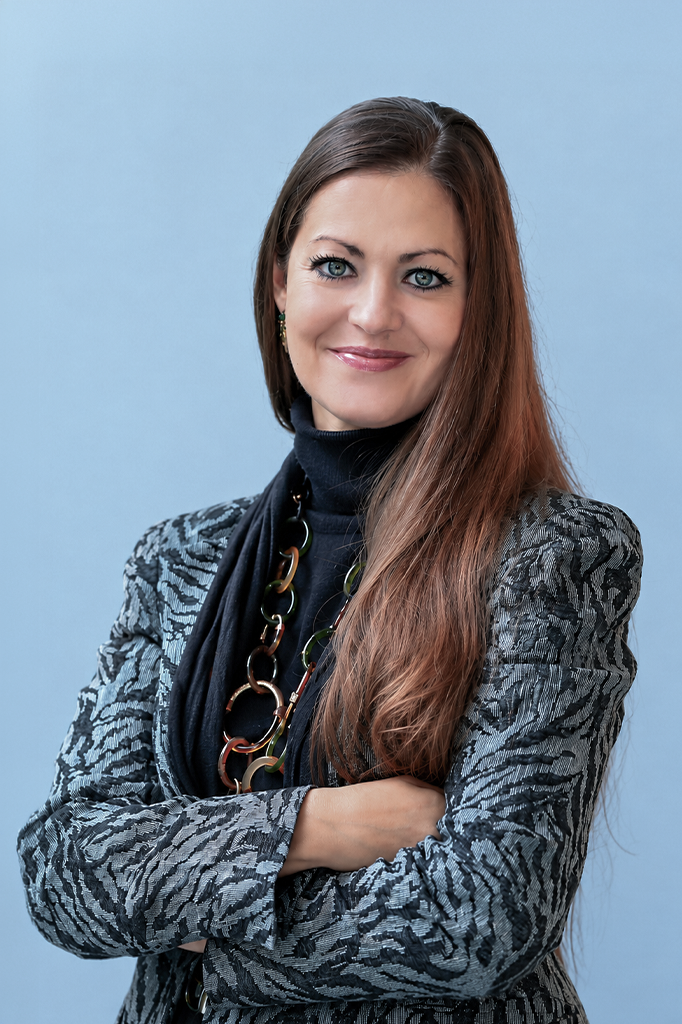 Maryam Mamozai